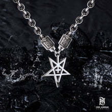 Lade das Bild in den Galerie-Viewer, Signature Pentagram Necklace with 2 Logo chain
